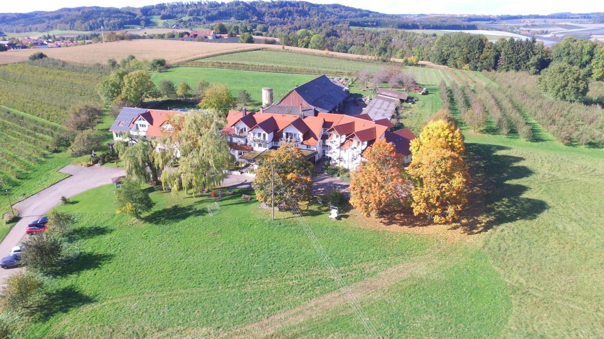 Landhotel Schellenberg Юберлінген Екстер'єр фото